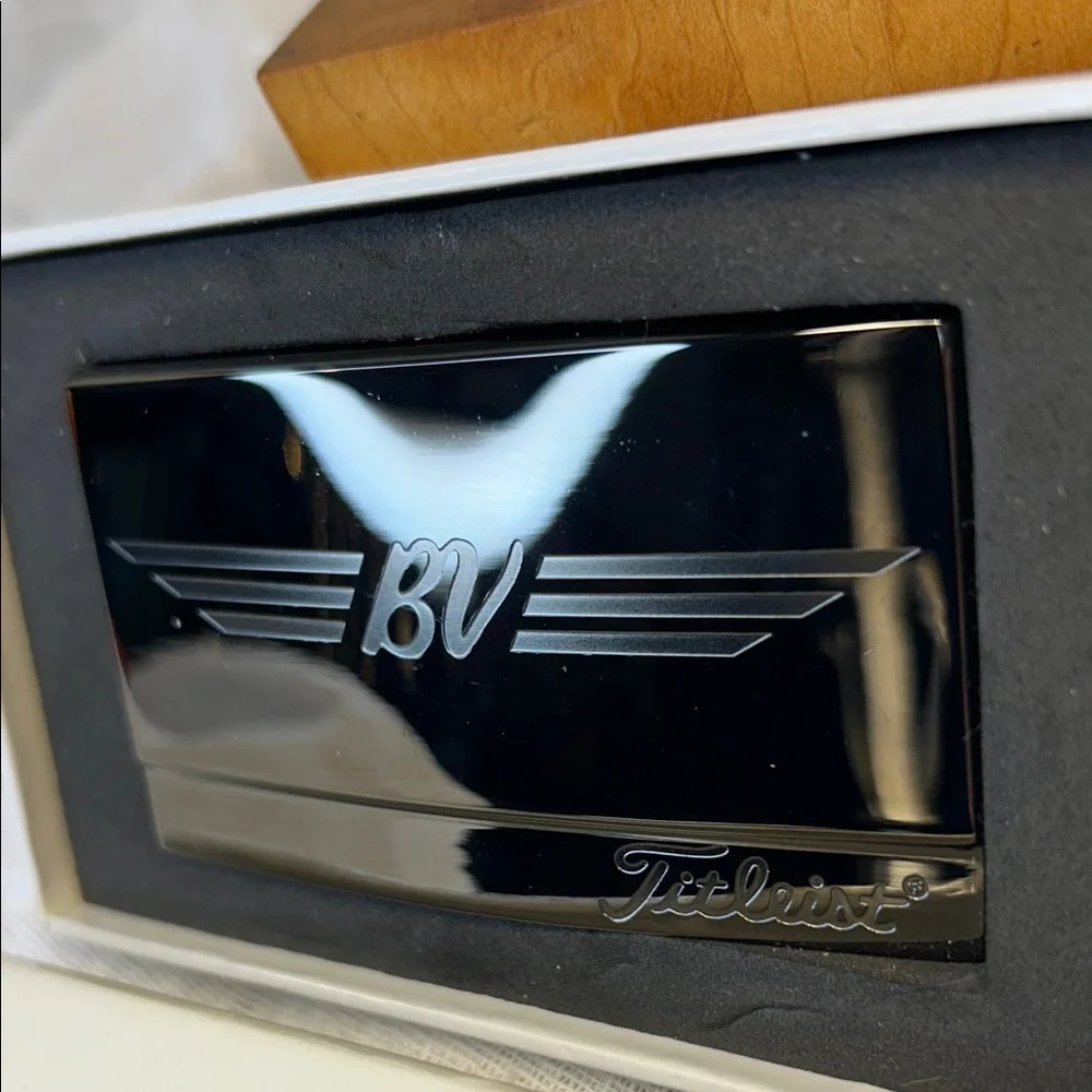 New in Box Titleist Bob Vokey belt buckle dark stainless steel